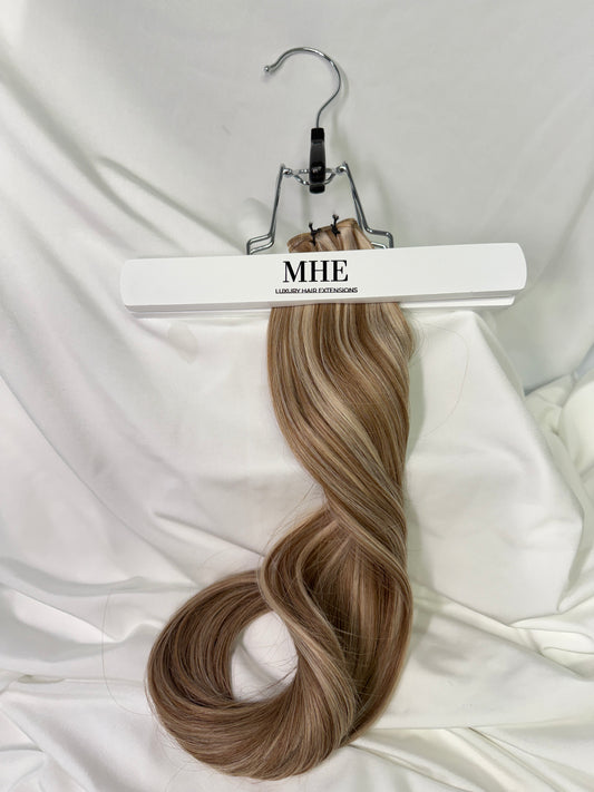 '50G' ULTIMATE SIGNATURE WEFT HAIR-6/60 LIGHT CHESTNUT BROWN/BLONDE 50/50
