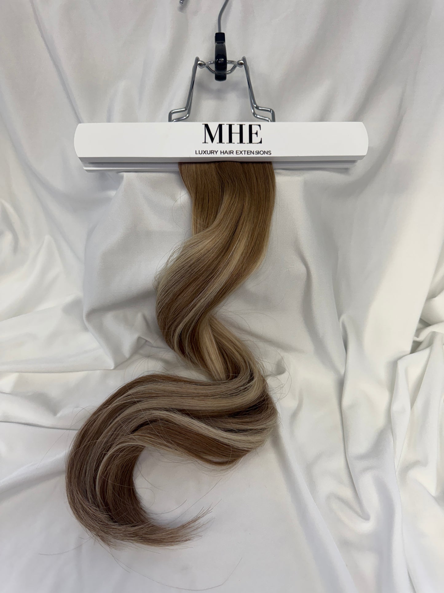'50G' ULTIMATE SIGNATURE WEFT HAIR- BALAYAGE- TP8/601 Dark Golden Blonde/Purest Blonde (50%)