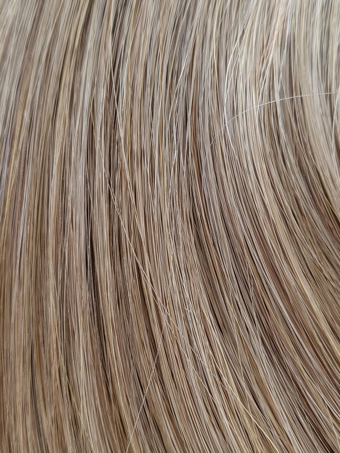 ULTIMATE SIGNATURE WEFT HAIR-18A Dark Ash Blonde 50 GRAM