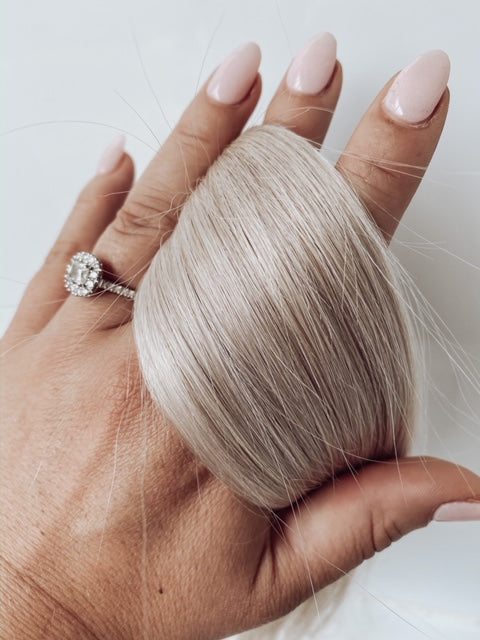 tape in hair extensions-24 inch - 60a-ash blonde