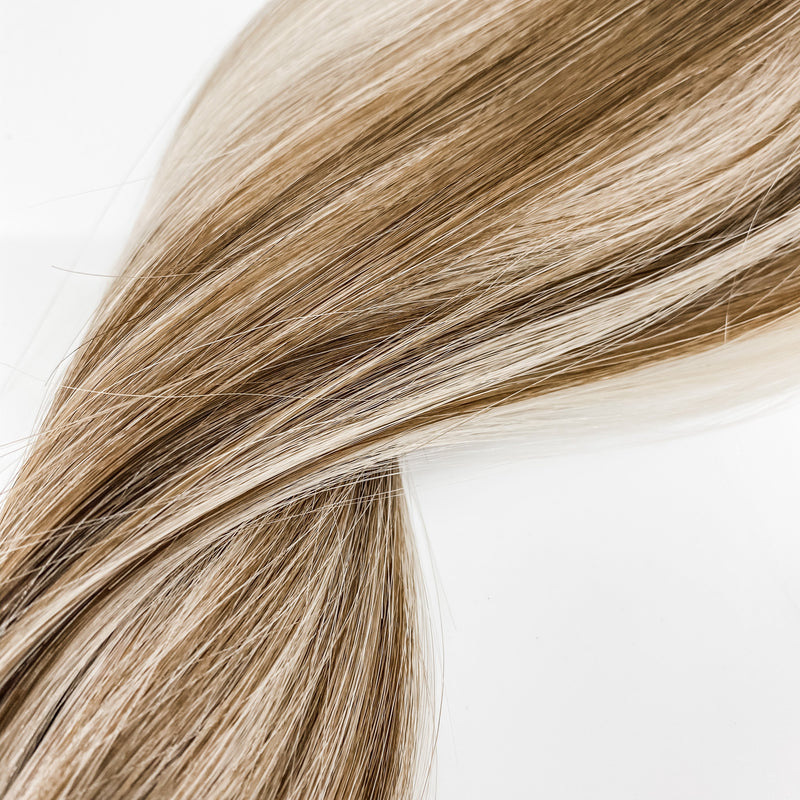 genius signature weft hair-6/60a light chestnut brown & ash blonde 20inch 70/30