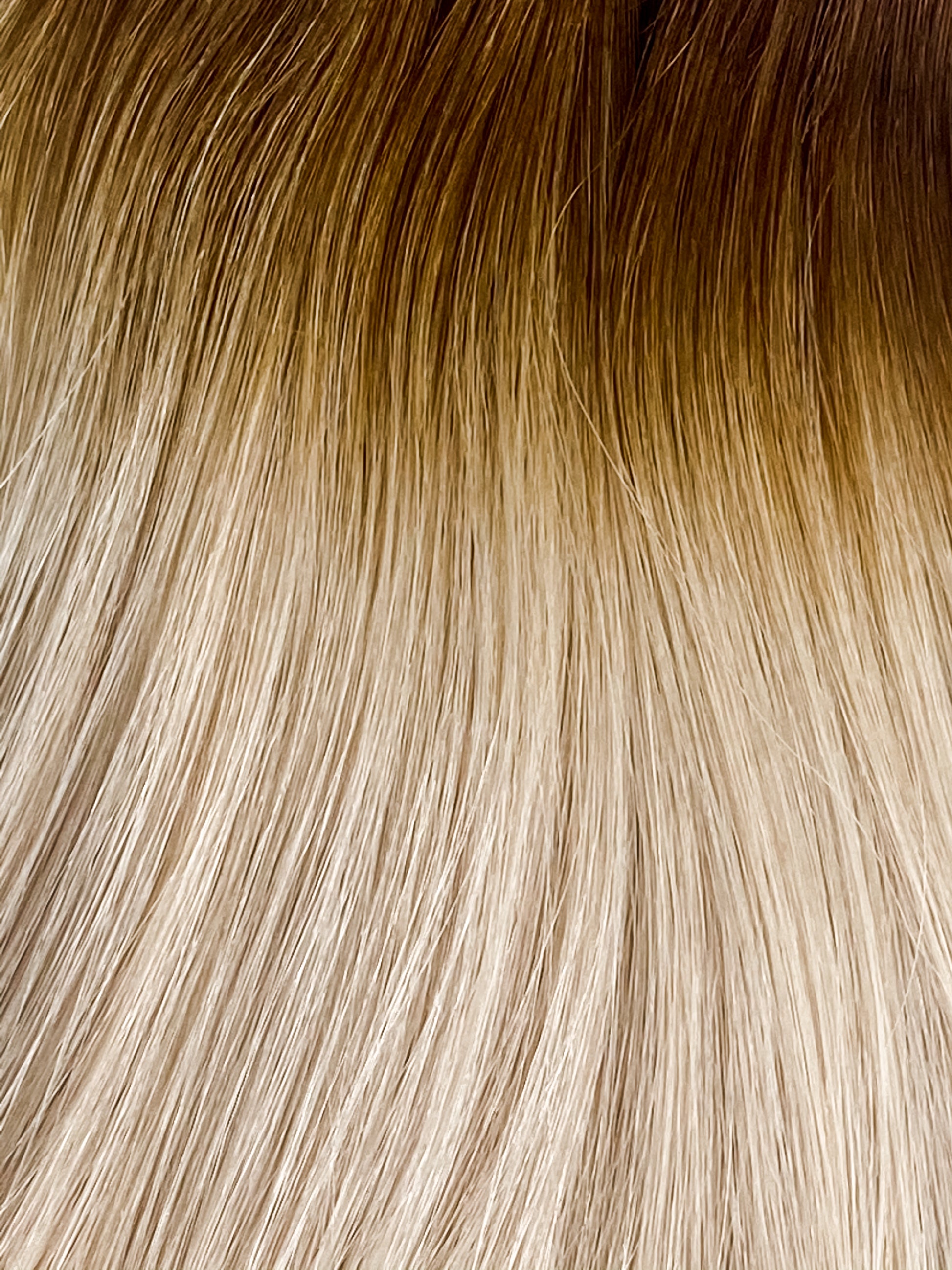 premium blondes aaaaa+ weft hair-root smudge t6/60a  light chestnut brown & ash blonde mids and ends 20 inch